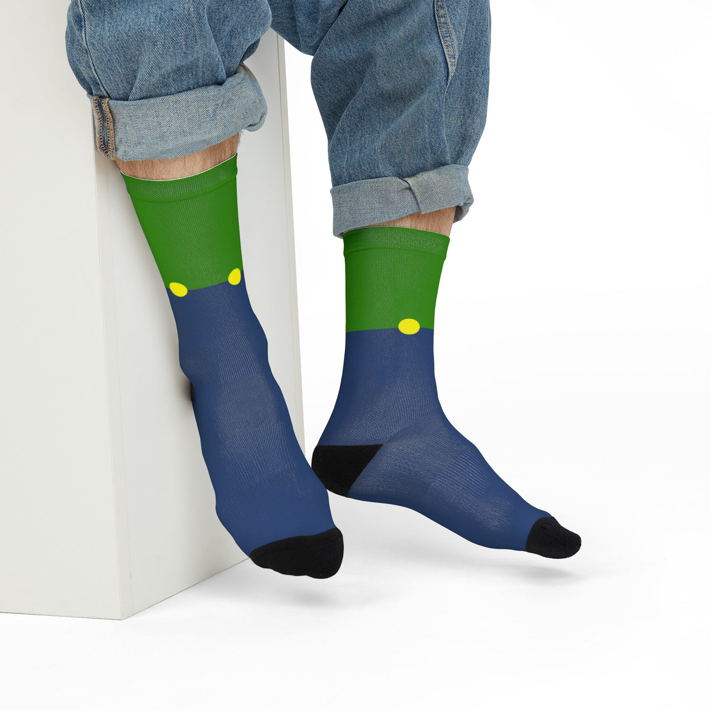 Super mario bros luigi socks